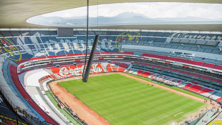 haz clic en la imagen para ampliarla
Nombre:  azteca_stadium_2.jpg
Vistas: 6833
Tamao:  105,2 KB