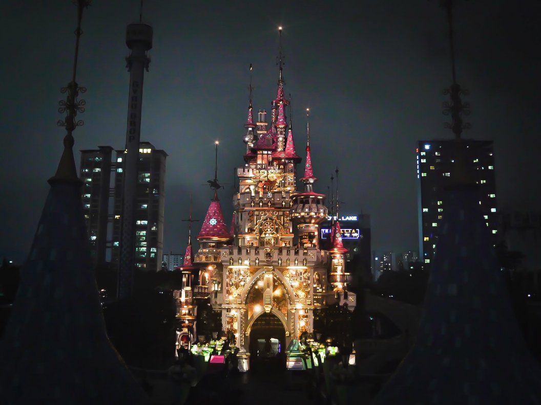 Name:  LotteWorld_Magic Castle_5 (low).jpg
Views: 1749
Size:  98,0 KB